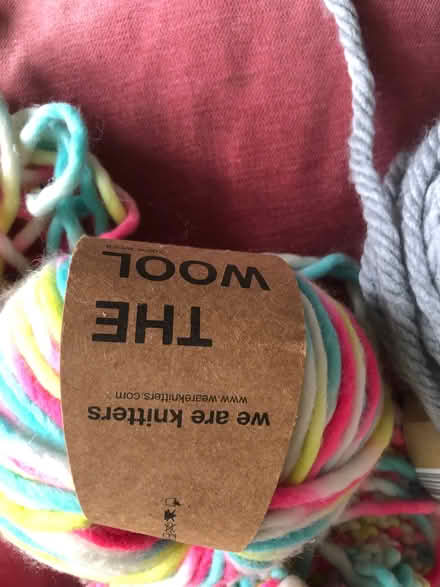 Photo of free Wool 100% x2 and acrylic x 2 (Bear Flat BA2) #2