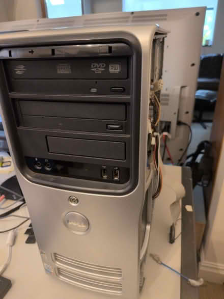 Photo of free Dell desk top computer (St Albans AL4) #1