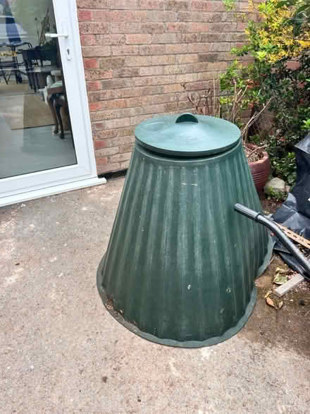 Photo of free Composter (Gaurlford WR14) #1