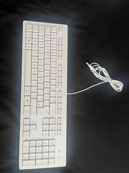Photo of free HP Keyboard and Mouse (Newton Heath, M40) #3