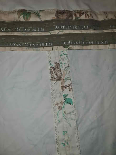 Photo of free 2 pair mid-century curtains, long (Dalston E8) #2