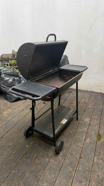 Photo of free BBQ (great portland street W1W) #1