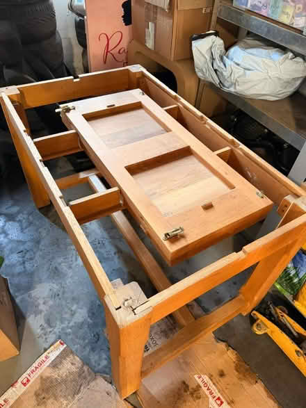 Photo of free Table (SE15) #3