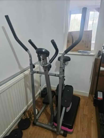 Photo of free Elliptical (Tottenham N13) #4