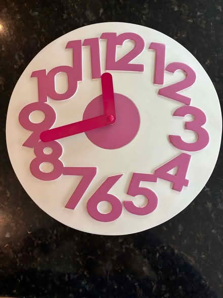 Photo of free Wall clock (Pinner HA5) #1