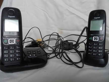 Photo of free Pair of landline telephones (Benson OX10) #2