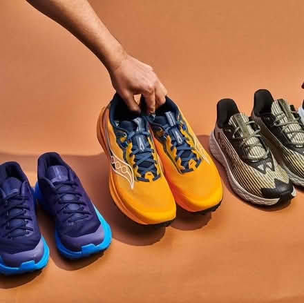 Photo of Size 8 running trainers (Nuneaton CV11) #1