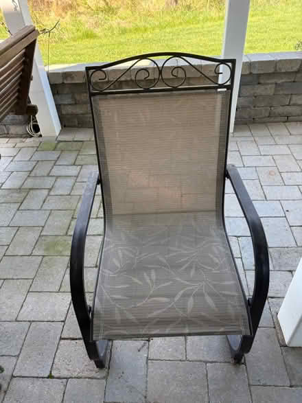 Photo of free Outdoor patio table with 6 chairs (Ellicott City by routes103+104) #3