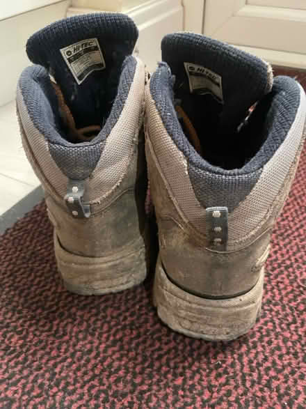 Photo of free walking boots size 7 (Kenilworth CV8) #3