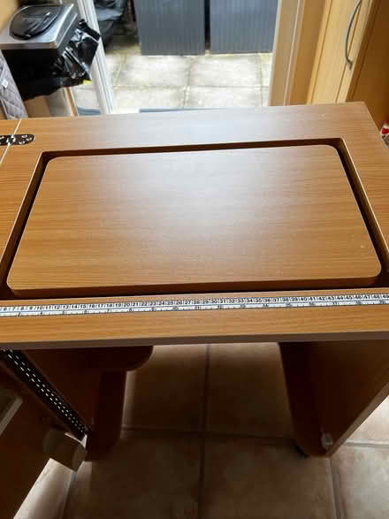 Photo of free Sewing machine table (Gu526qw) #3
