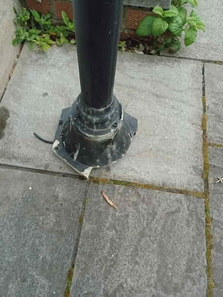 Photo of free Old style lantern ... (St George BS5) #3