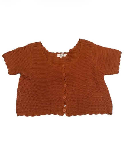 Photo of free Molly Braken Woman’s Top (Brooklyn Storage) #1