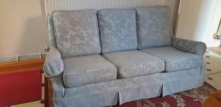 Photo of free 3 seater sofa (Swadlincote DE11 7DW) #1