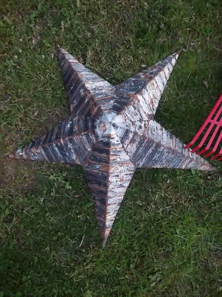 Photo of free Metal star (Odenton) #1