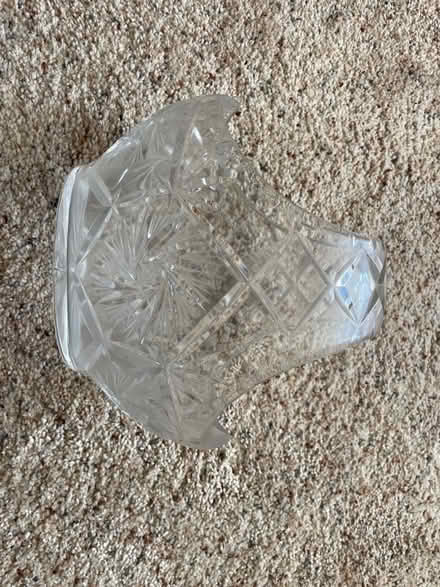 Photo of free Crystal bowl with handle (BR3) #2