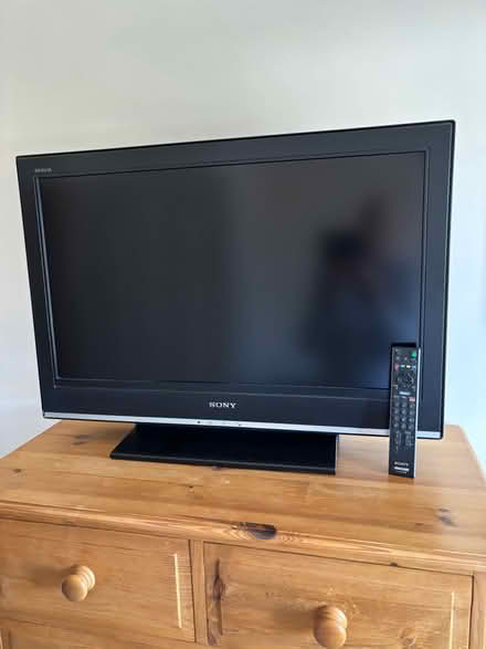 Photo of free 37” 94mm working TV (Paddock wood) #1