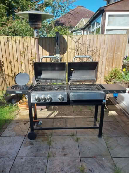 Photo of free Gas/Charcoal Bbq (Epping CM16) #1