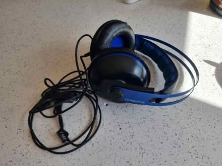 Photo of free Asus gaming headset (Chells SG2) #1
