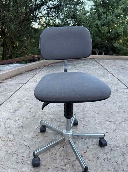 Photo of free Chair (Oakland (Montclair)) #1