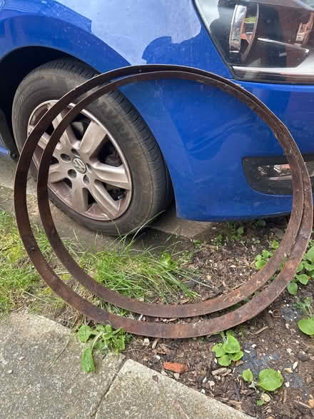 Photo of free 2 steel barrel rings (Leighton Buzzard LU7) #1