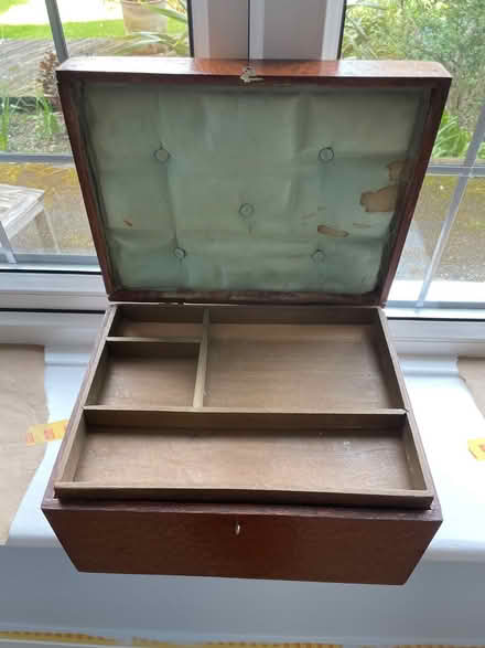 Photo of free Sewing box (BR3) #2
