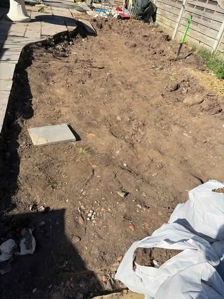 Photo of free Clean top Soil/earth (Cheshunt EN8) #1