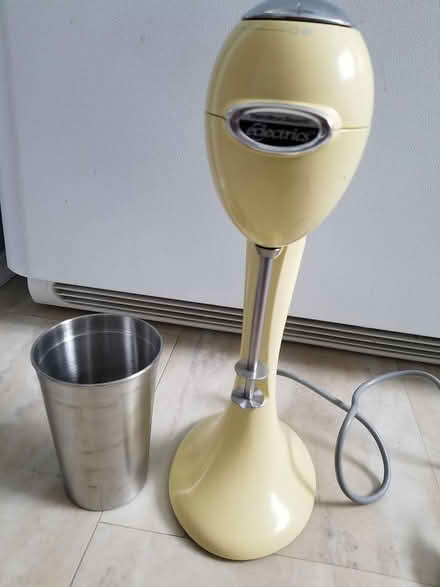 Photo of free Single blender (Hunt Club) #3