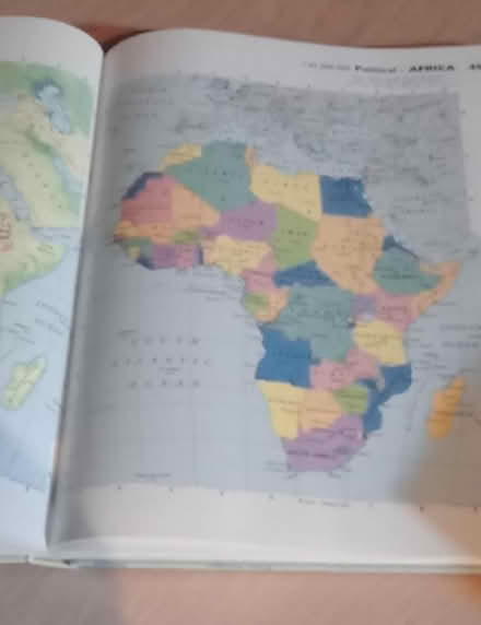 Photo of free 2 World Atas books (Swallow Beck LN6) #4