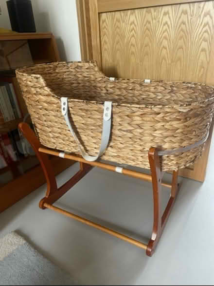 Photo of free Moses basket and rocking stand (New Cross SE14) #2