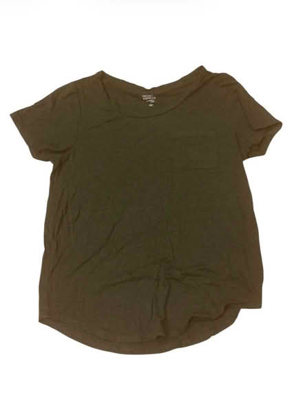 Photo of free Market Spruce Woman’s Top (Brooklyn Storage) #1