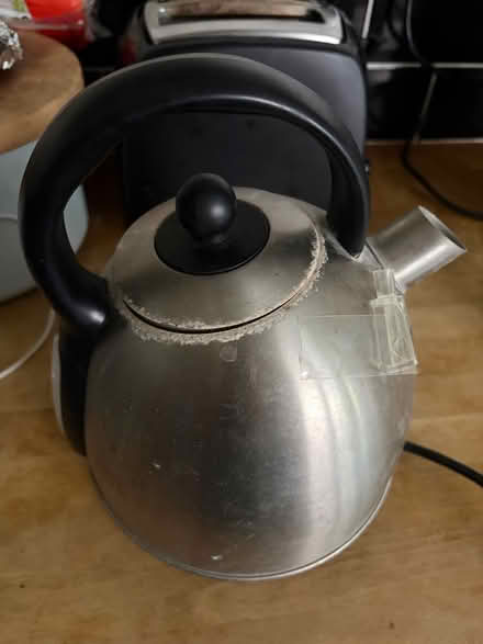 Photo of free Kettle (SE2, Abbey Wood) #2