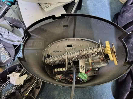 Photo of free Paper shredder (for spare parts?) (Battle RG30) #2