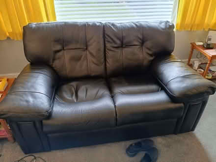 Photo of free 3 piece black leather suite (Rawdon LS19) #2