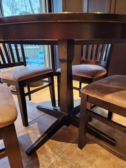 Photo of free Dining Table & Chairs (Pharmacy & Sheppard) #2