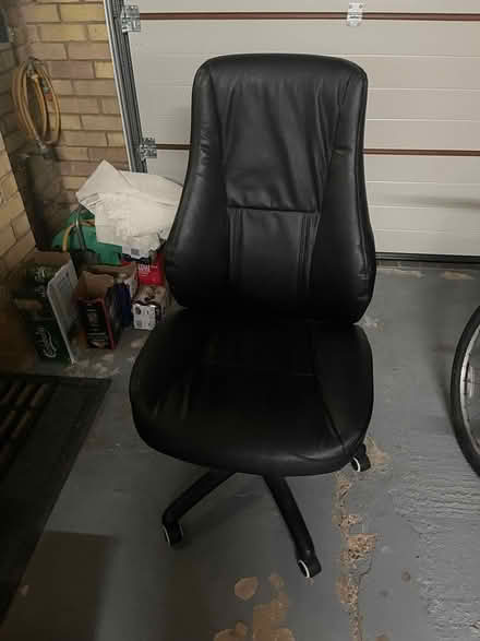 Photo of free Computer chair (Dunstable LU6) #1