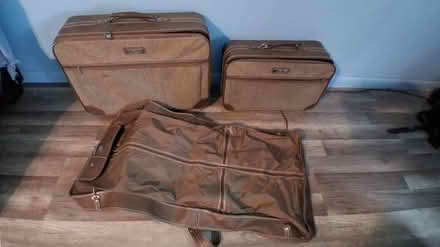 Photo of free 3 peice luggage set (Town of Poughkeepsie) #1