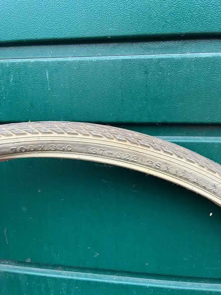 Photo of free Bicycle tyre (Anerley SE19) #3
