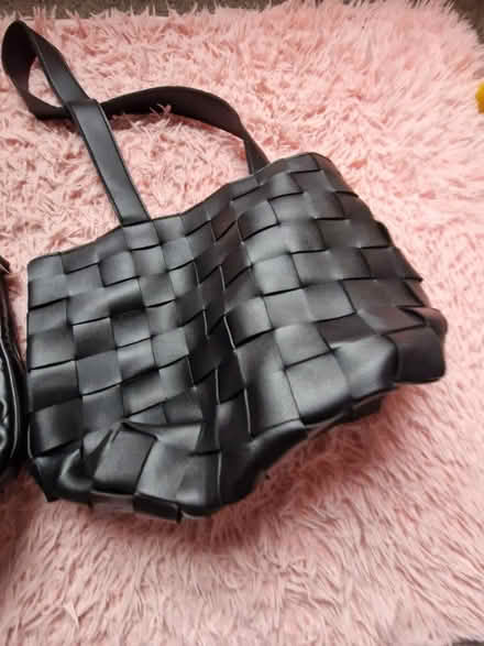 Photo of free X4 Bag bundle (Ng3) #3