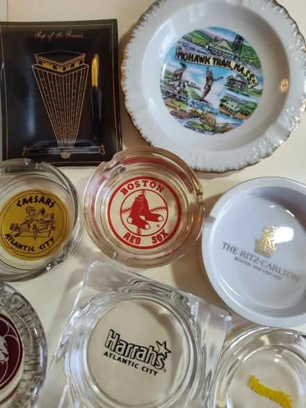 Photo of free 28 Vintage Ashtrays - casino & more (Saugus) #2