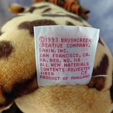 Photo of free Vintage 90s giraffe plush (Suju's on Decoto Road) #4