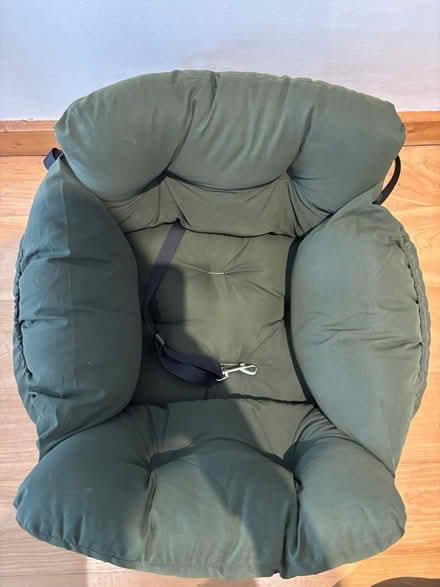 Photo of free Car dog bed (Battersea, SW11) #1