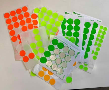 Photo of free Color coding Circle labels (Downtown) #1