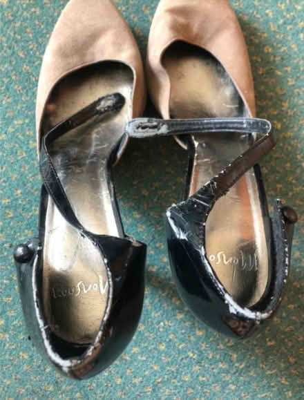 Photo of free Monsoon heels (N19 archway) #1