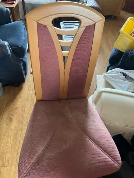 Photo of free Round table and three chairs (Ct12 6dp) #4