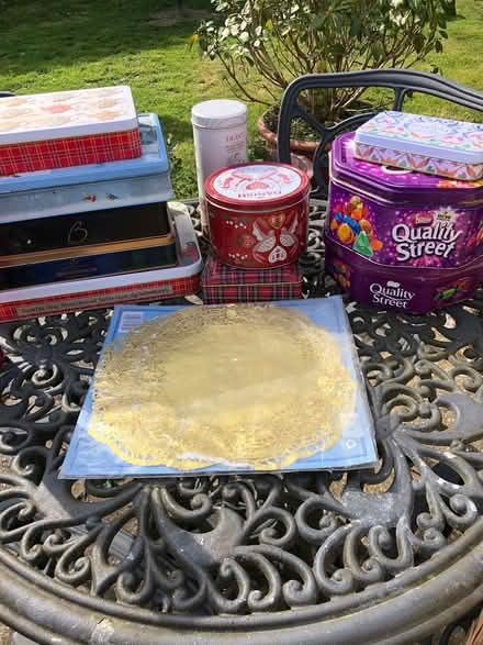 Photo of free Various tins (Sedlescombe Street TN33) #1