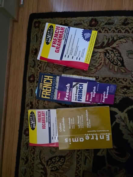 Photo of free Pile of French Language Books (Brightwood Park, DC) #1