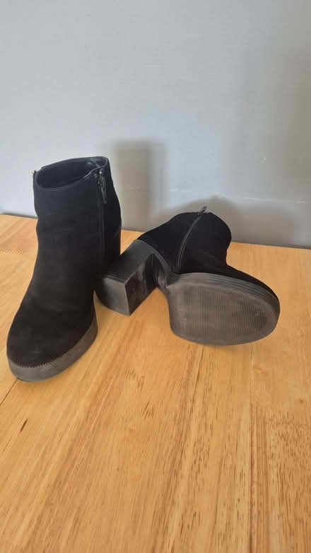 Photo of free Black Heels. Size 4 (Ardleigh Green RM11) #3