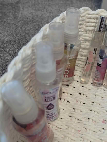 Photo of free Basket of sprays/eau de toilette (Abingdon OX14) #4