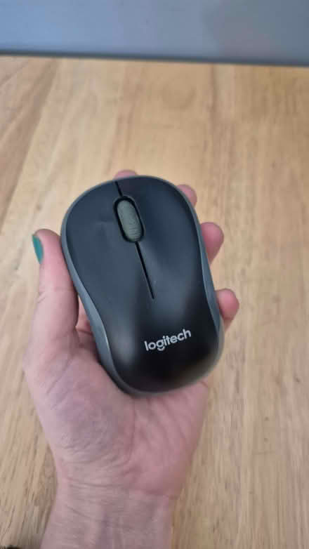 Photo of free Working Logitech Bluetooth Wireless Mouse (Ardleigh Green RM11) #1