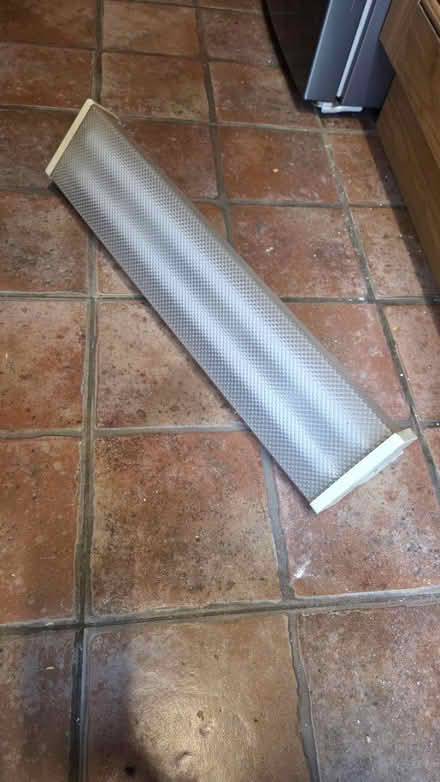 Photo of free Strip light fitting and bulbs (BS15) #2